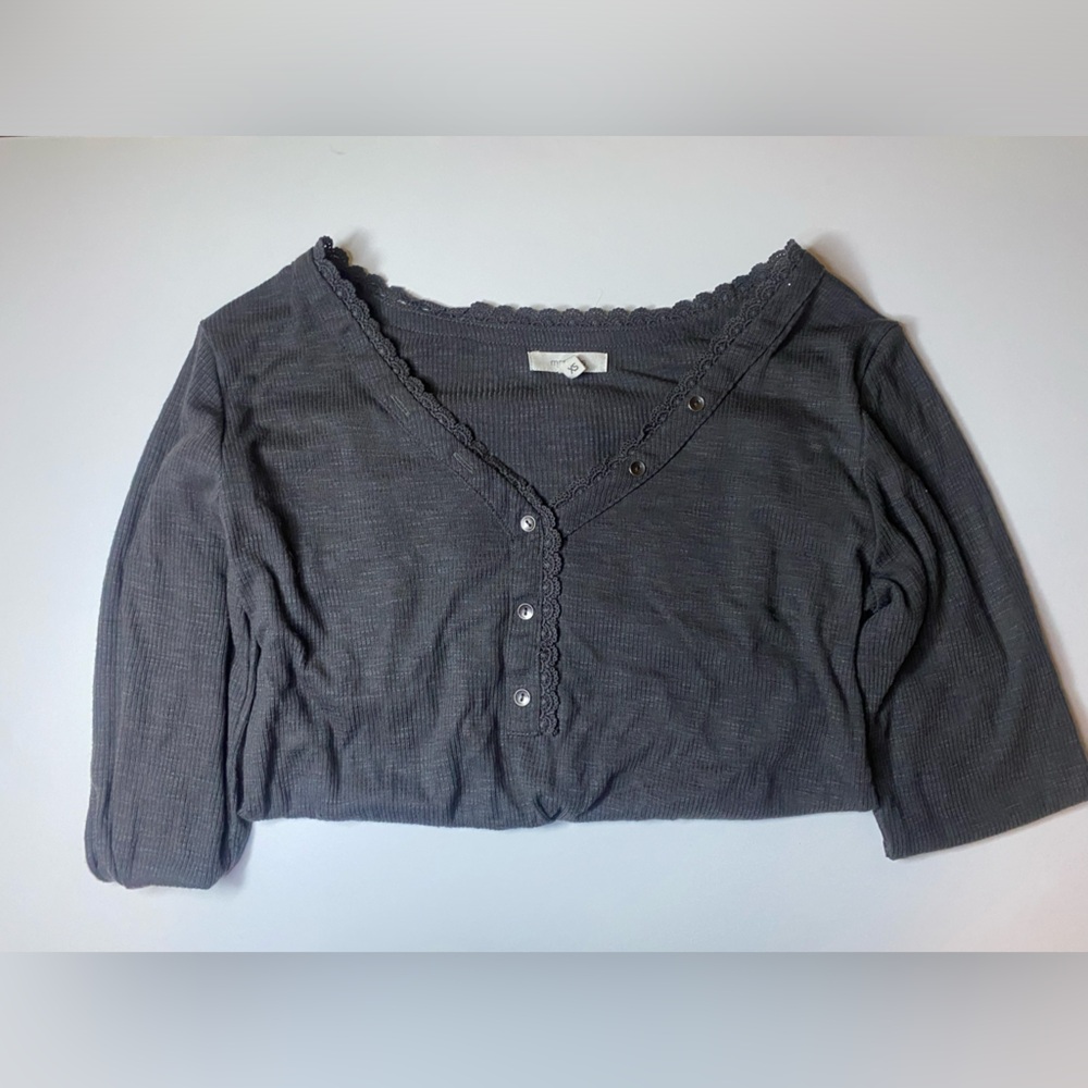 long sleeve lacy dark grey shirt